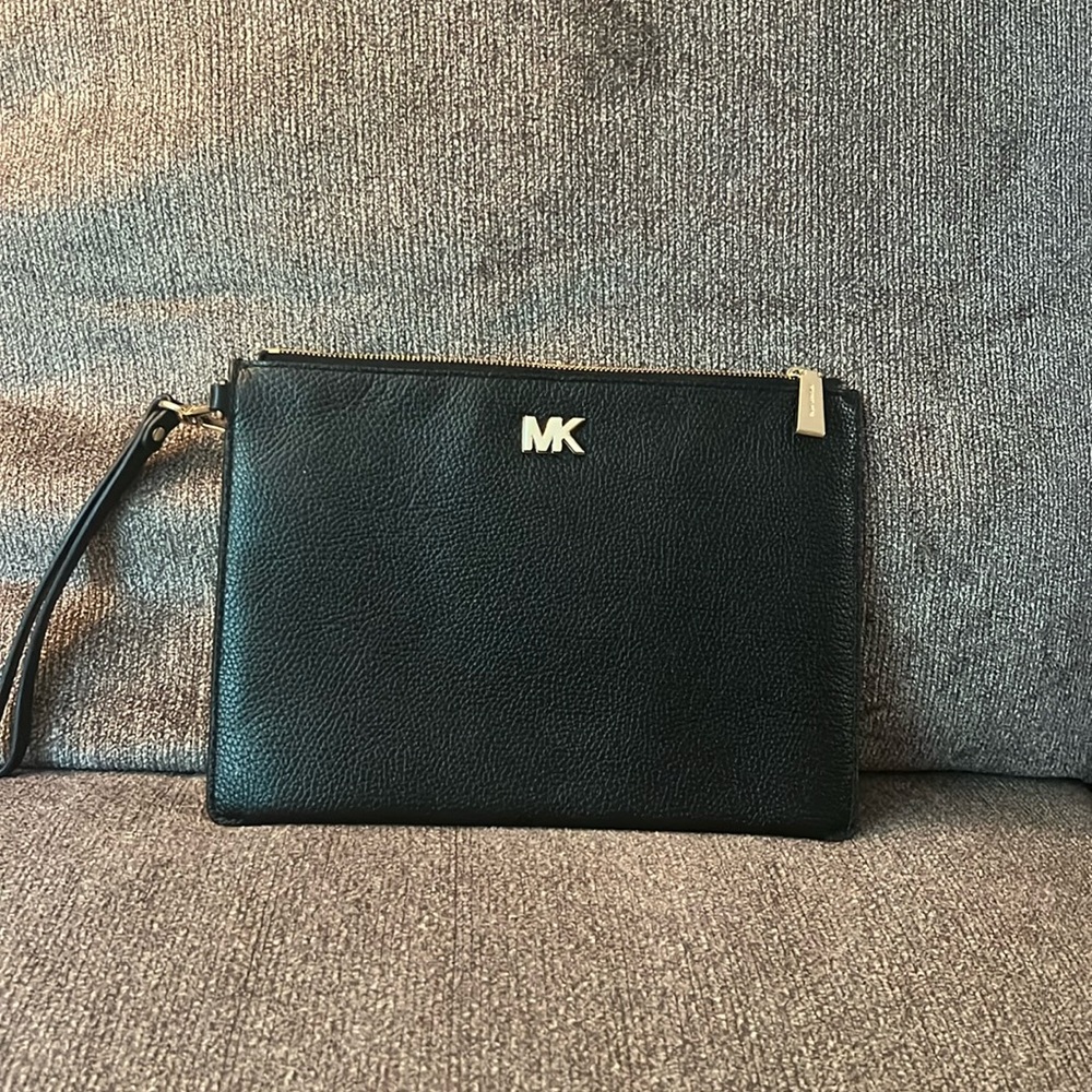 Michael Kors Black Wristlet - Large